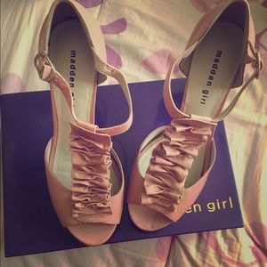 Madden Girl Pumps
